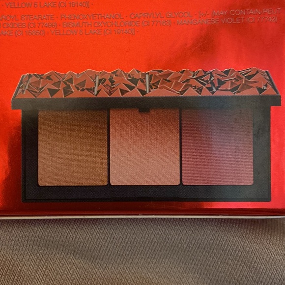 Nars “Heartbreaker” cheek palette. - Picture 6 of 6
